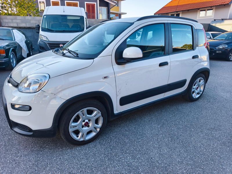 Fiat Panda 1.0 FireFly S&S Hybrid City Life usata in vendita a Torchiara